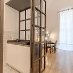 Guesthost - Classy Near Museo Egizio