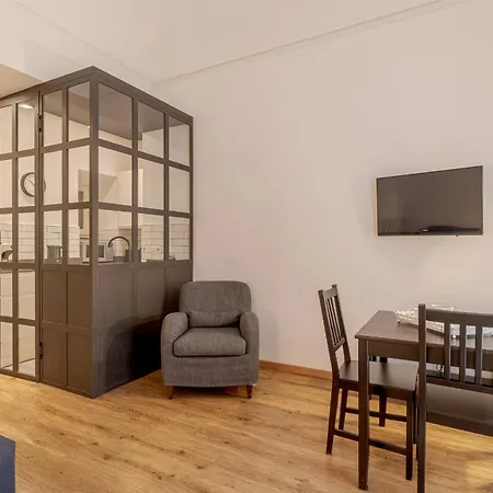Guesthost - Classy Near Museo Egizio