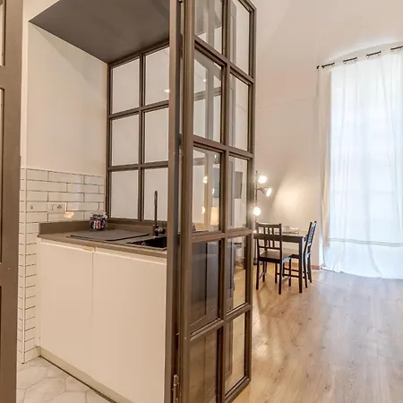 Guesthost - Classy Near Museo Egizio