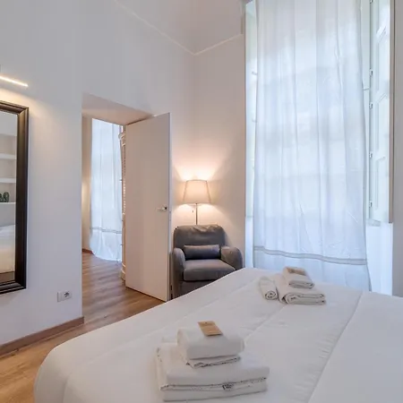 아파트 Guesthost - Classy Near Museo Egizio