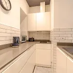 Guesthost - Classy Near Museo Egizio * Torino